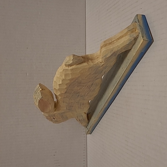 Wood Carved Bunny - Picture 6 of 16